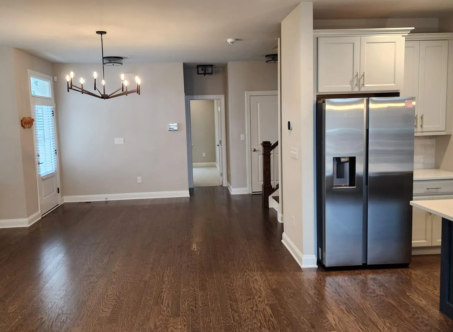 3 bed, 2080 sqft, $3,500 — Photo 3