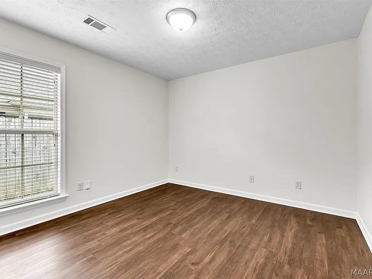 8772 Will Newton Dr — Photo 16