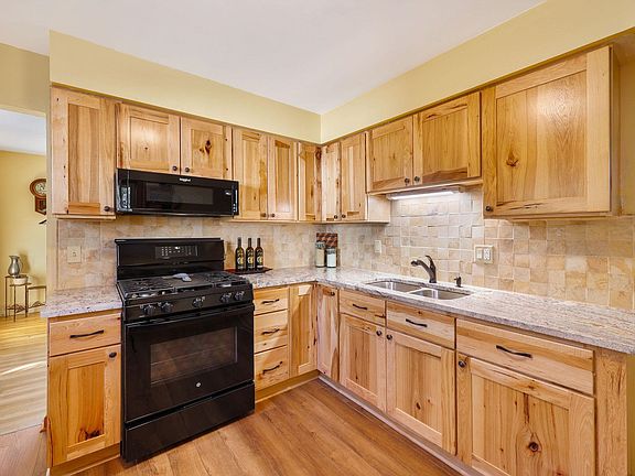 5th image of 4804 Buckeye Rd