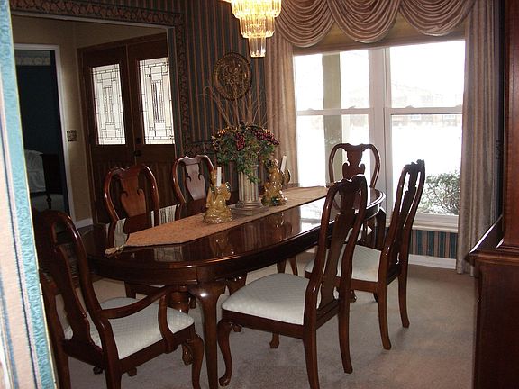formal dining room