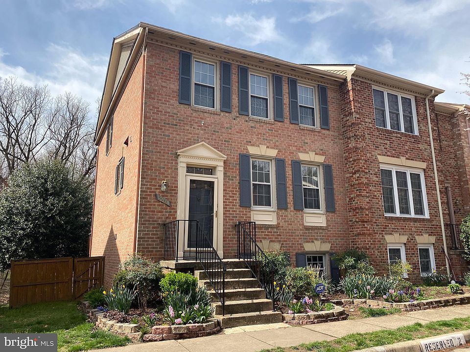 1st image of 5946 Woodfield Estates Dr