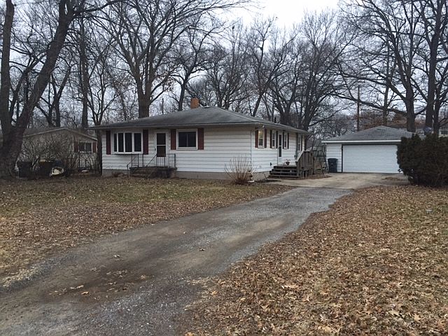 1st image of 122 E Washington Ave