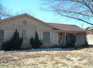 502 S Waterview Dr, Richardson, TX 75080