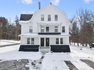 8 Center St, Willington, CT 06279