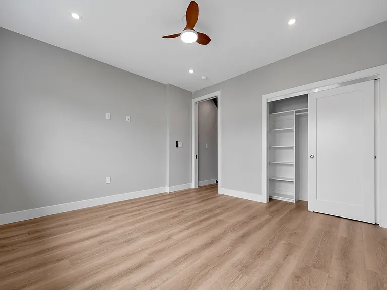 2311 Cross St — Photo 13