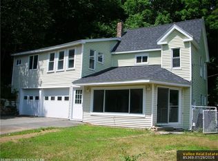 7 2nd St, Hallowell, ME 04347