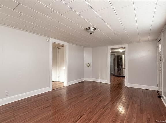 5th image of 4121 Gatewood Dr