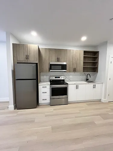 314 Forrest St #204 Photo 1