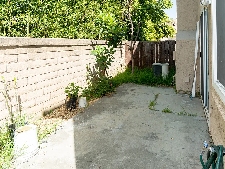 3633 Daybreak St — Photo 24