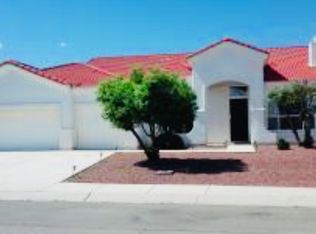 882 Manzanilla Way, Rio Rico, AZ 85648