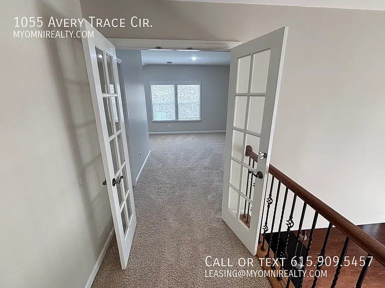 1055 Avery Trace Cir — Photo 33