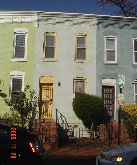 413 Warner St NW — Photo 1