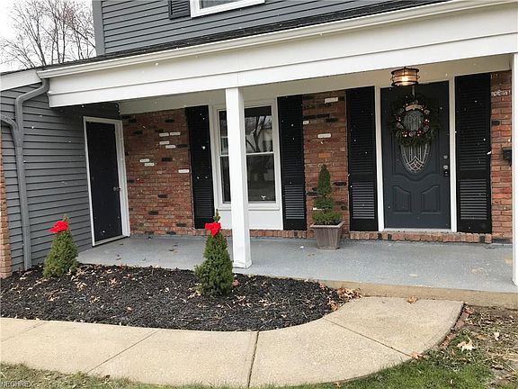 3rd image of 6266 Stafford Dr