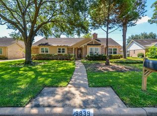9839 Canoga Ln, Houston, TX 77080