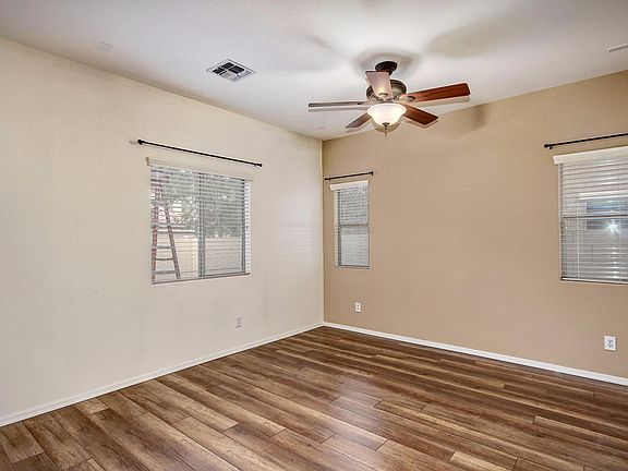 3rd image of 14135 W Country Gables Dr