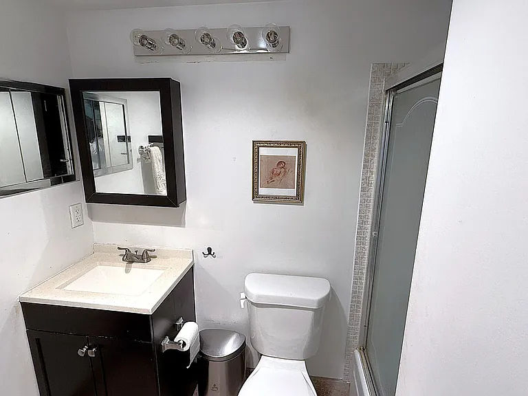 181 Tilford #I — Photo 16