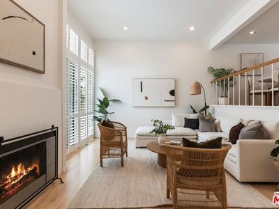 13230 Fiji Way Unit B, Los Angeles, CA, 90292