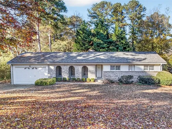 4254 Smithsonia Ct, Tucker, GA 30084