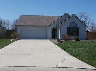 8009 Silver Springs Run, Fort Wayne, IN 46825