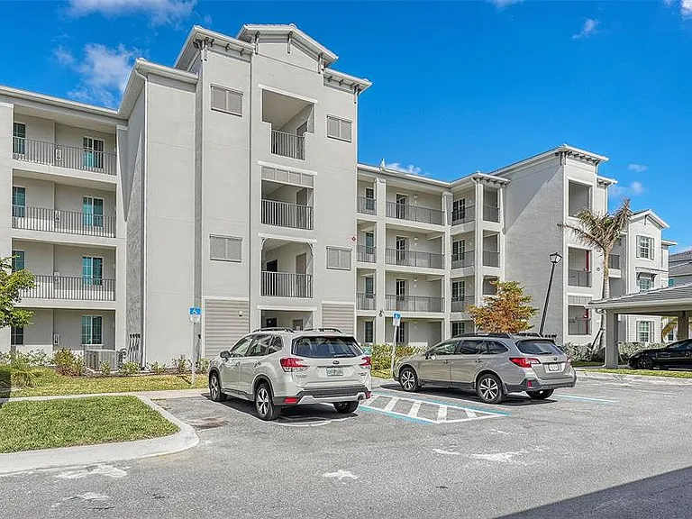 12180 Wellen Golf St #202 — Photo 2