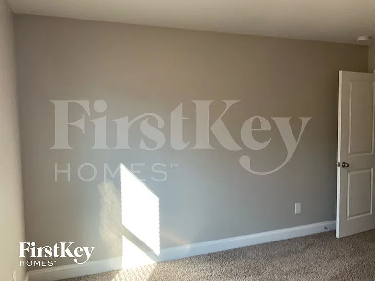 5517 Cobblestone Glen Dr — Photo 9
