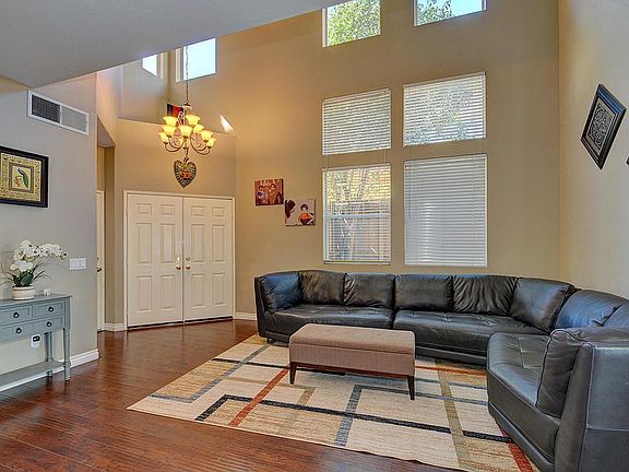 3rd image of 5229 San Francesca Dr