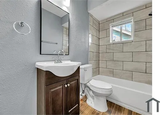 1 bed, 900 sqft, $1,050 — Photo 4