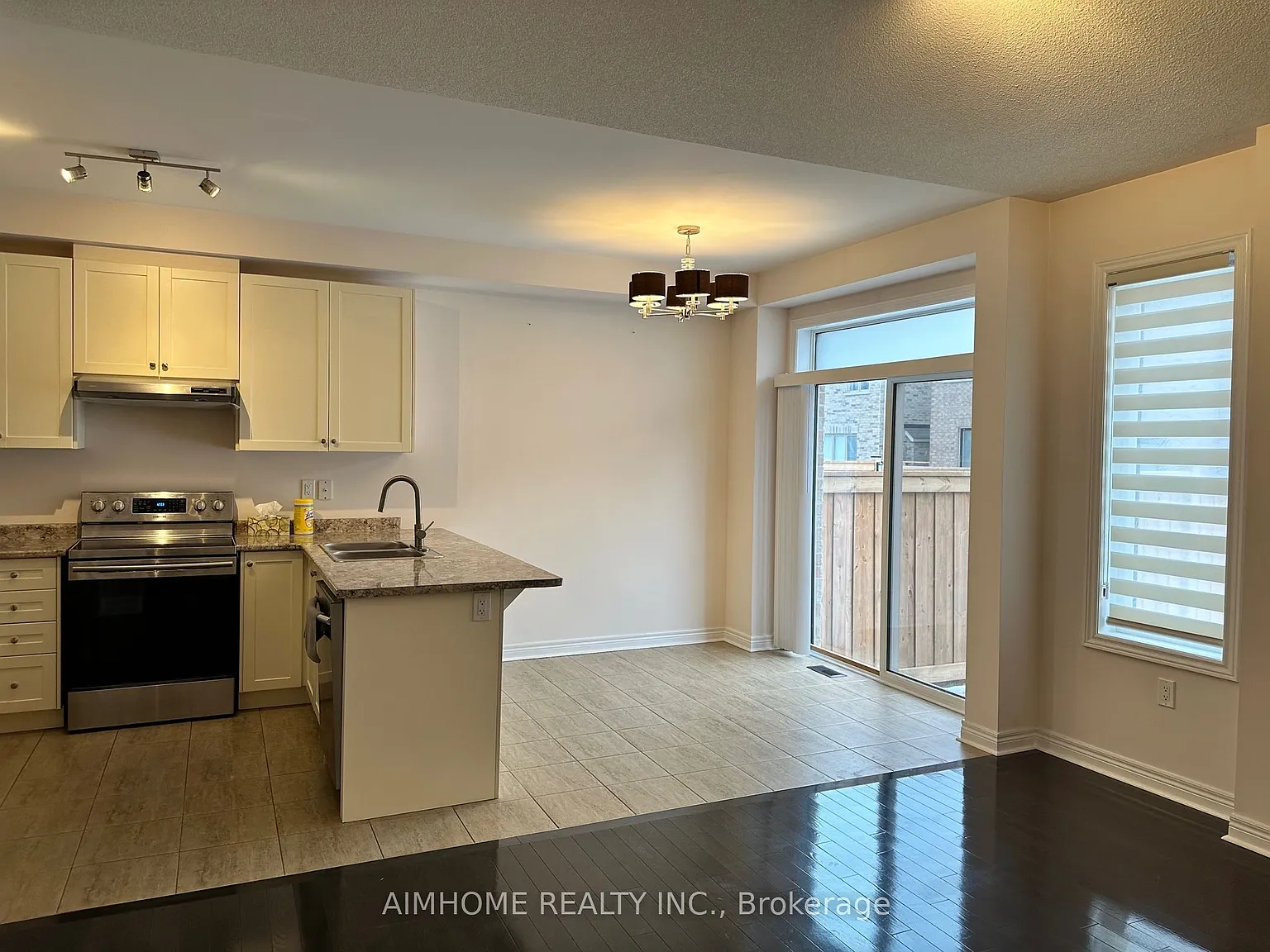 3 bed, $3,200 — Photo 4