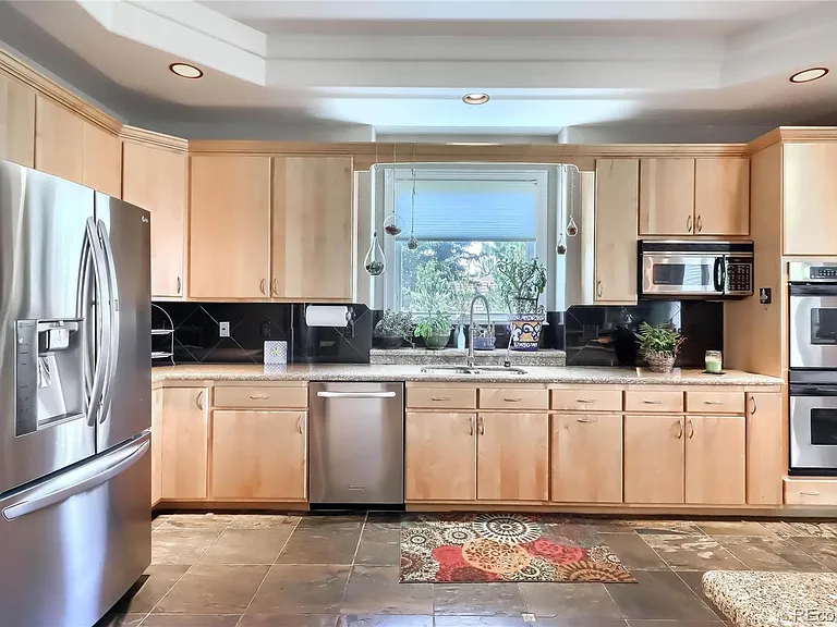 735 Evening Star Ct — Photo 8