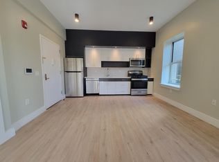 502 William St #31E, East Orange, NJ 07017