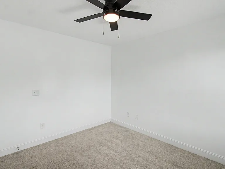 1016 Grayson Ave — Photo 25