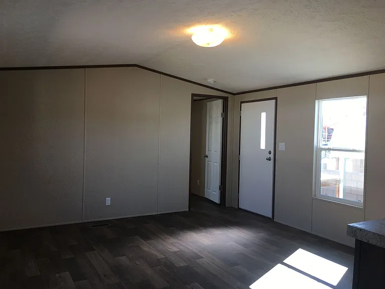 2149 Hermosa Dr — Photo 3