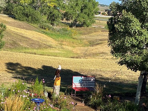 3rd image of 245 Piper Dr