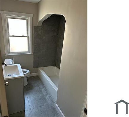 2nd image of 17135 Ashton Ave