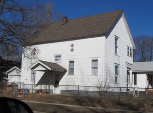 770 W Olive St, Decatur, IL 62526