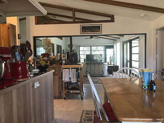 3rd image of 14784 Hideaway Lake Ln