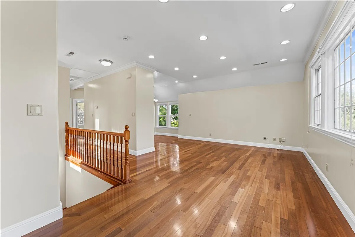 Building Photo - 2115-2117 Ashby Ave #2117