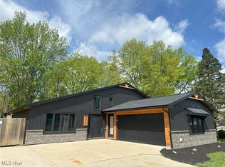 3923 Buckingham Dr, Brunswick, OH 44212