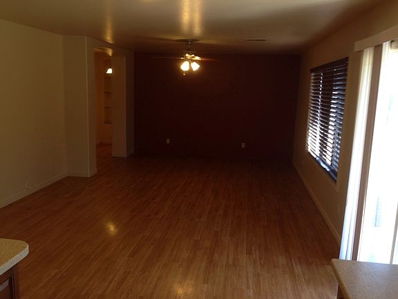 5th image of 14913 W Lisbon Ln