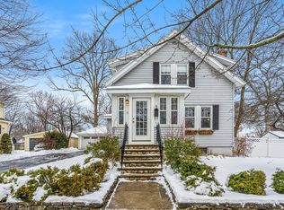 5 Houston St, Wakefield, MA 01880