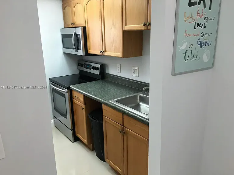 7501 NW 16th St #3303 — Photo 37