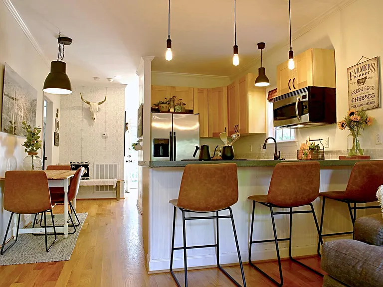 1408 Oakhurst Dr — Photo 4