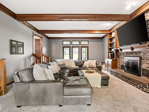 5th image of 510 Shadowcrest Ct