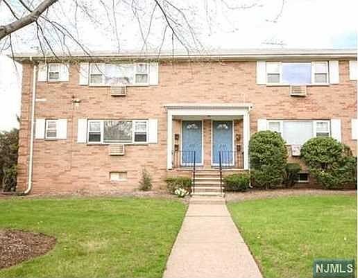 1st image of 2-18 Virginia Dr