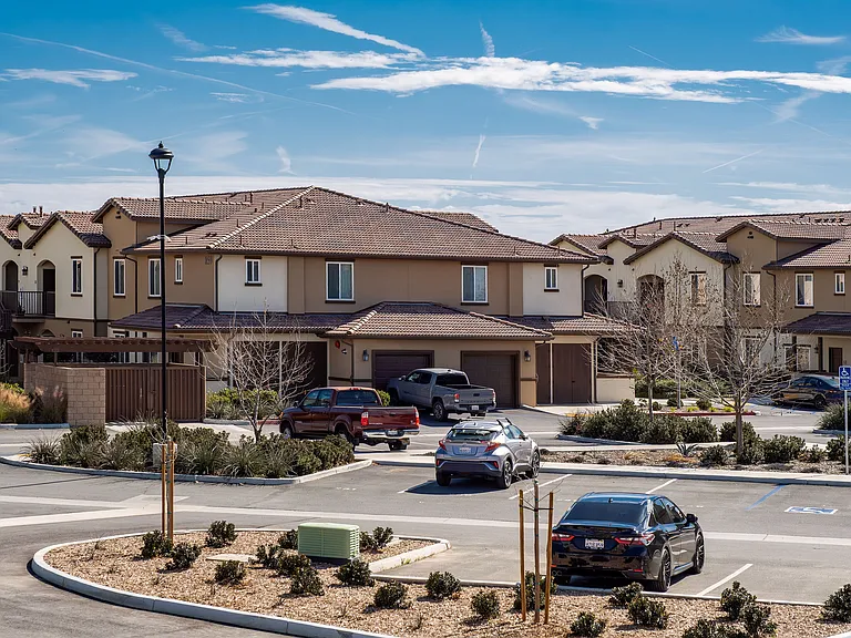 Grapevine Villa — Photo 34