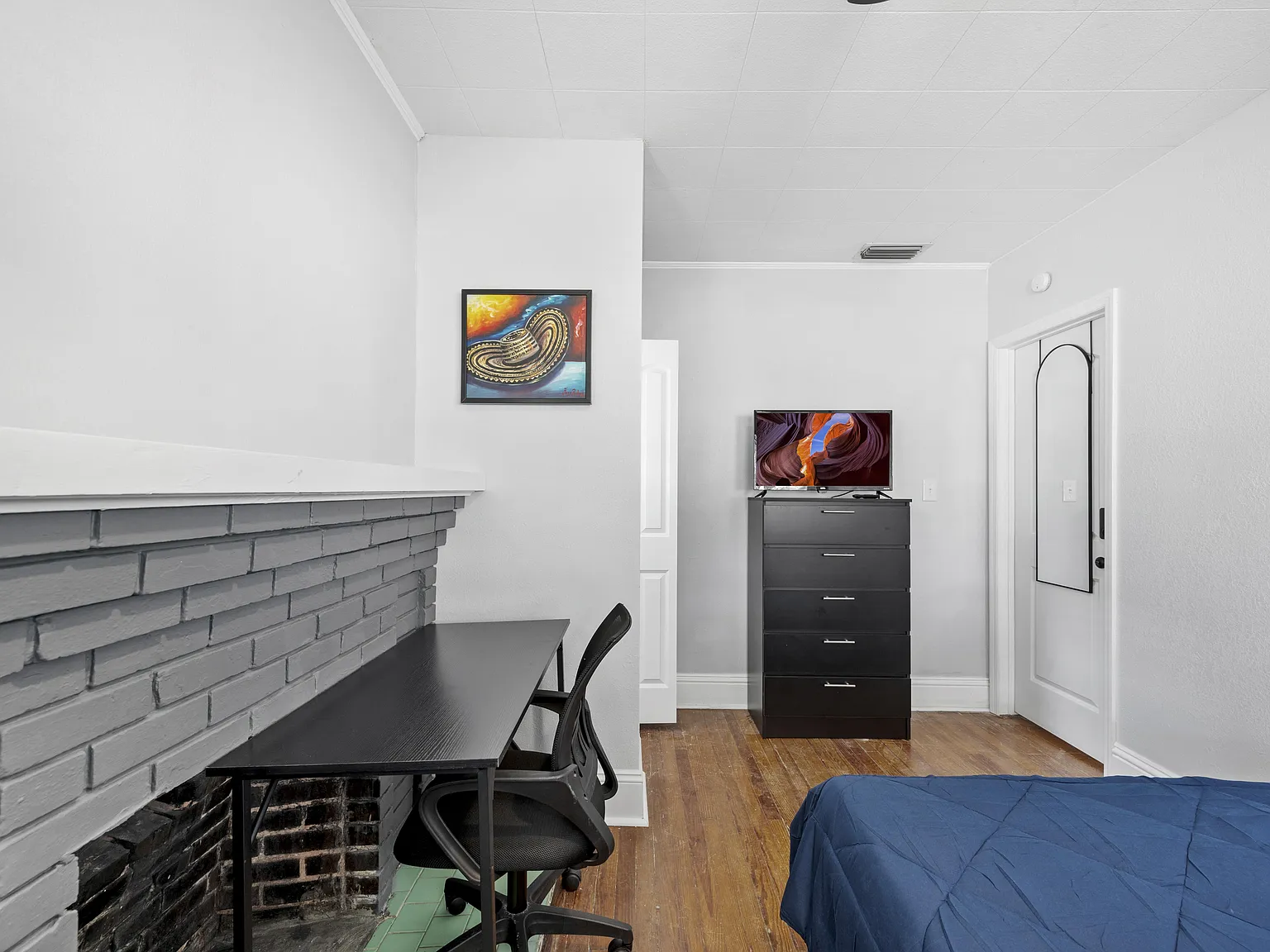 4 bed, 2.0 bath, 1500 sqft, $810 — Photo 4