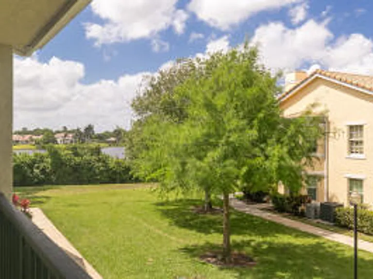 140 SW Peacock Blvd #21-205 — Photo 21