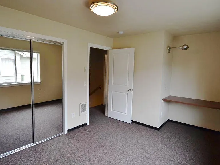1754 Patterson St #19 — Photo 12