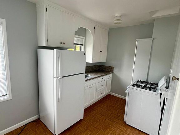 5th image of 407 Kearney Street