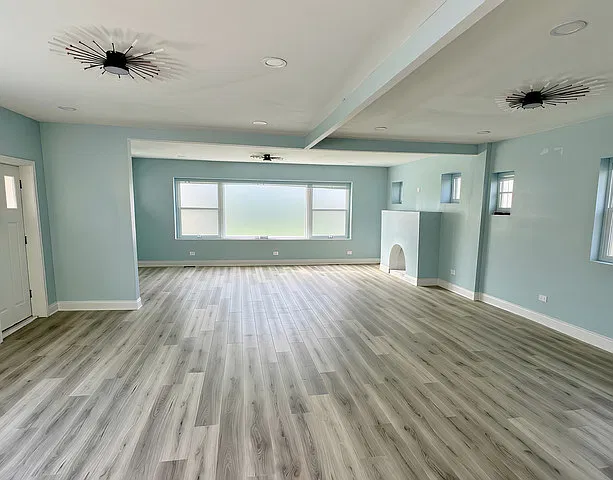 6 bed, 3.0 bath, 3540 sqft, $3,600 — Photo 4